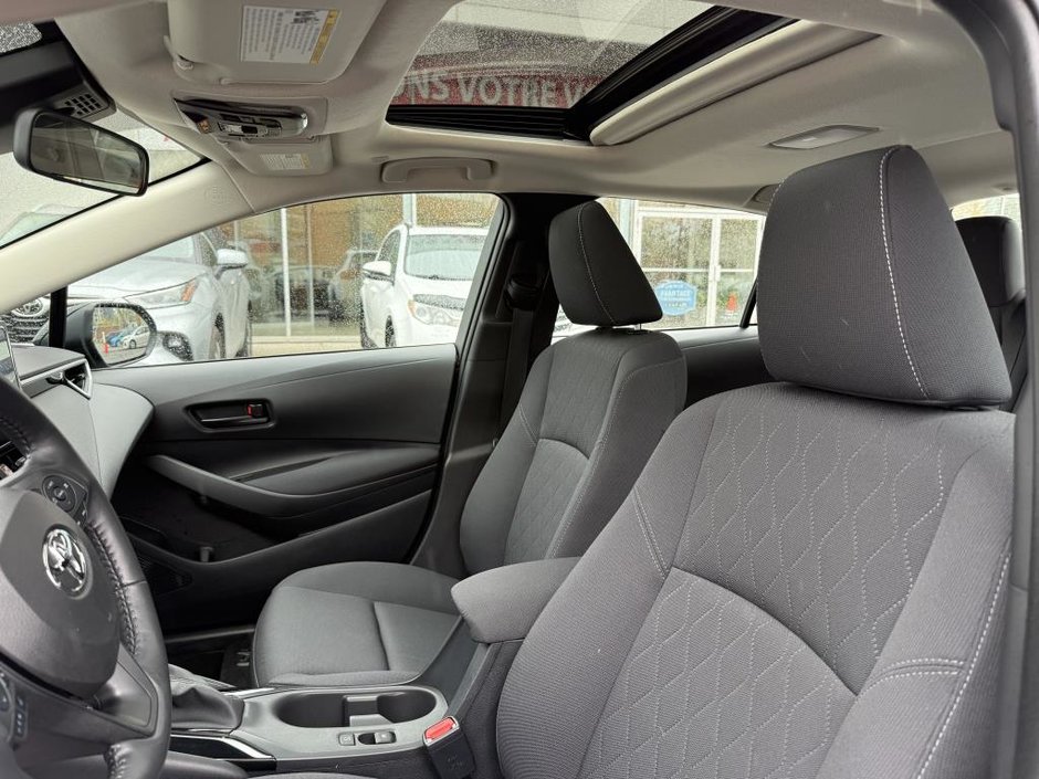 Toyota Corolla LE Upgrade 2023-12