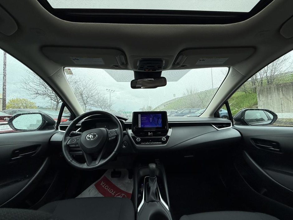 Toyota Corolla LE Upgrade 2023-35