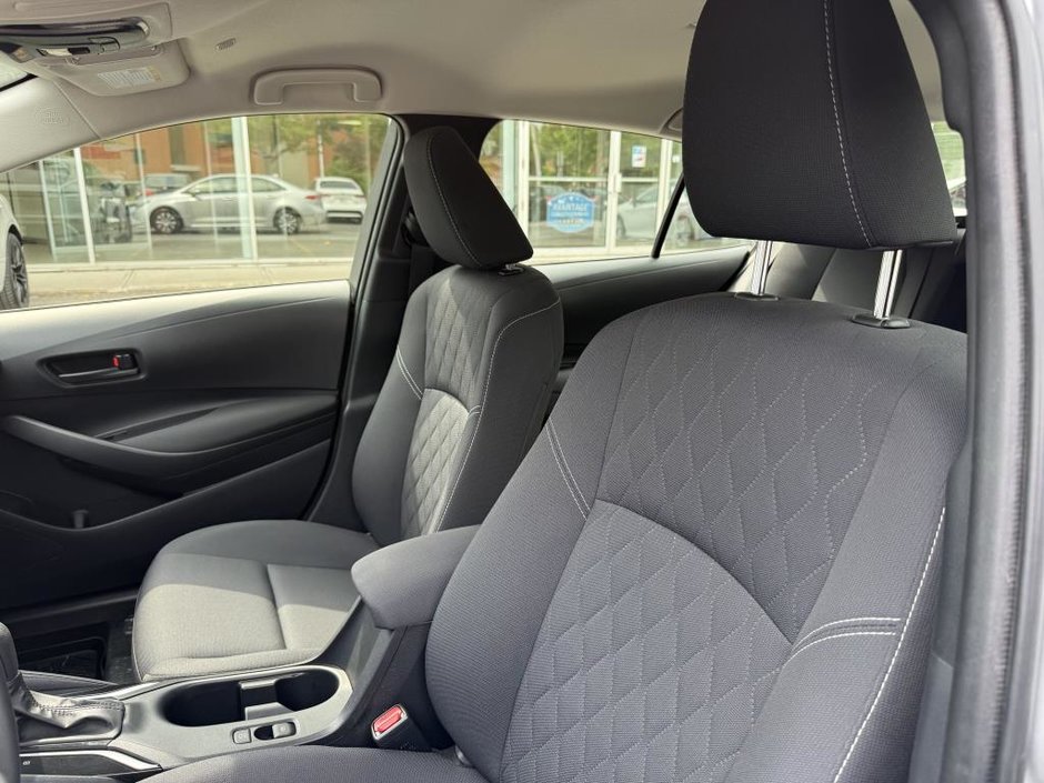 Toyota Corolla HYBRIDE LE AWD 2023-11