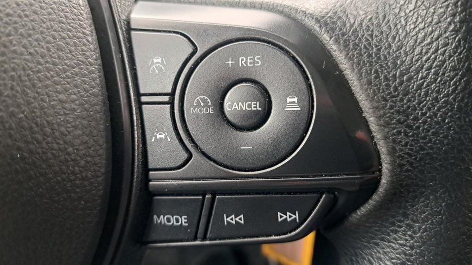 Toyota Corolla LE 2024-12