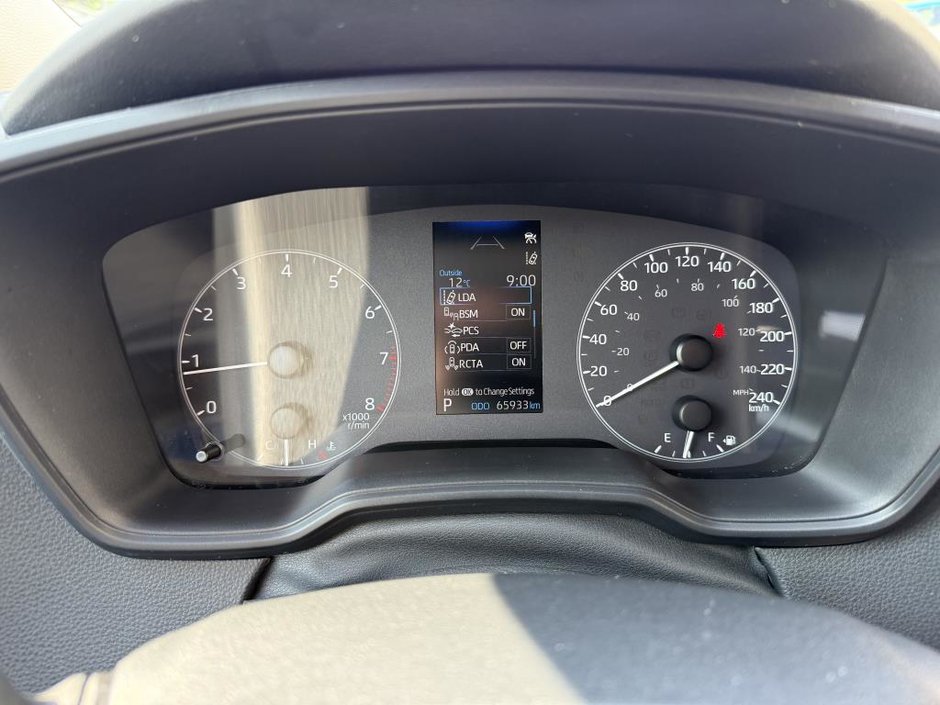Toyota Corolla LE 2024-14