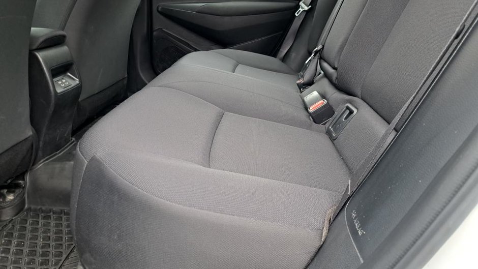 Toyota Corolla LE 2024-25