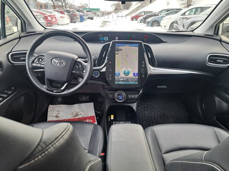 Toyota PRIUS PRIME UPGRADE 2020-35