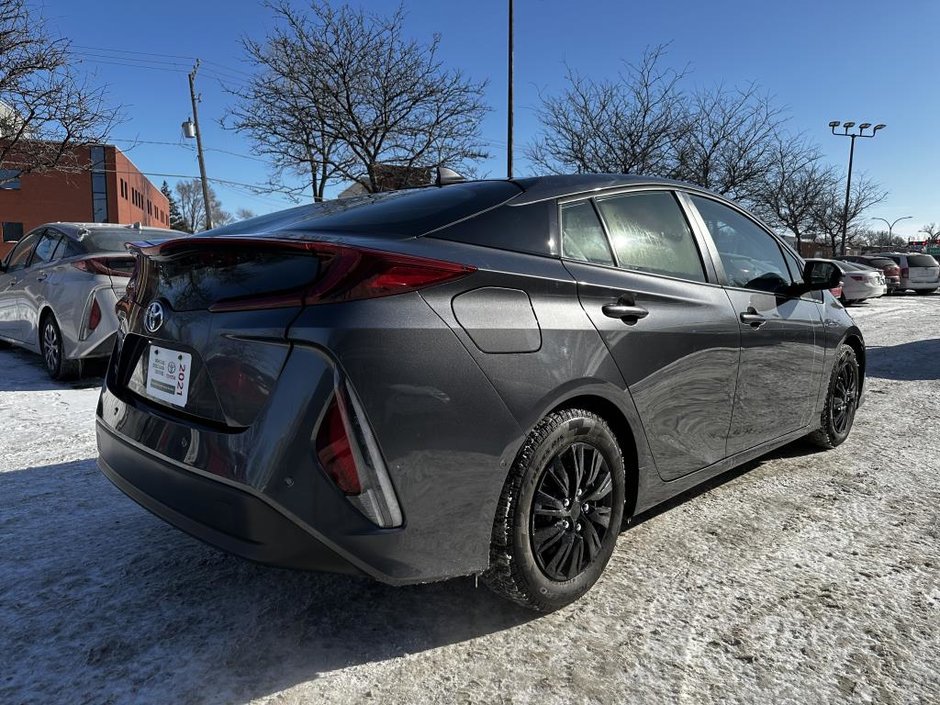 Toyota PRIUS PRIME Technology 2021-4