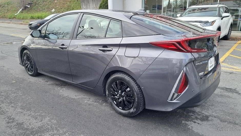 Toyota PRIUS PRIME Technology 2021-4