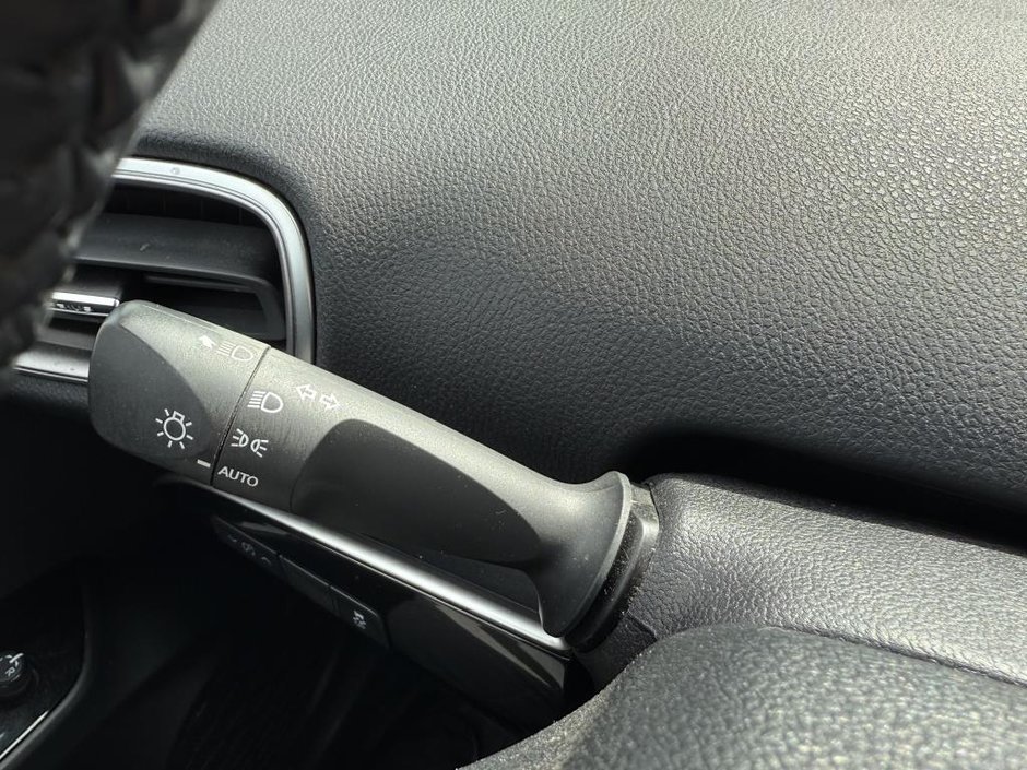 Toyota PRIUS PRIME AUTO 2022-15