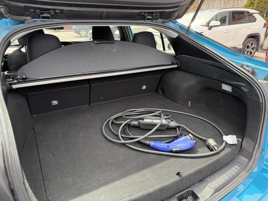 Toyota PRIUS PRIME AUTO 2022-38