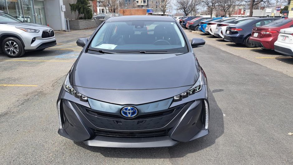 2022 Toyota PRIUS PRIME-36