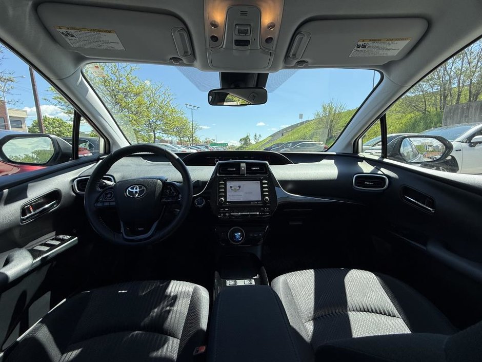 Toyota PRIUS PRIME LE 2022-36