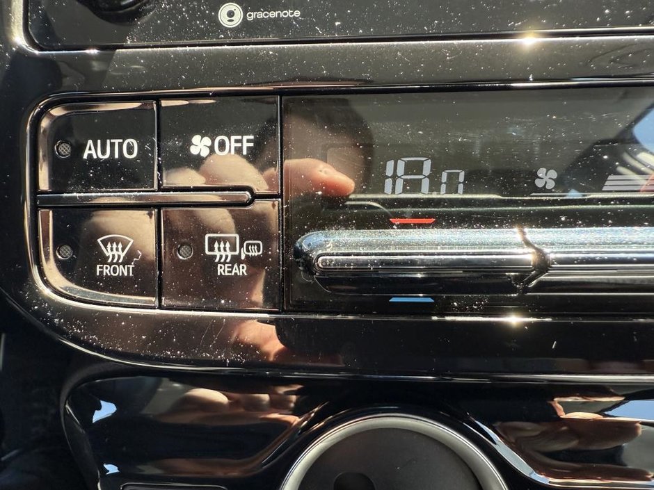 Toyota PRIUS PRIME LE 2022-27
