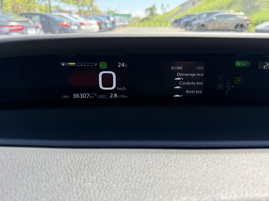 Toyota PRIUS PRIME LE 2022-14
