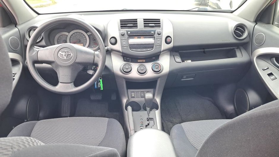 Toyota RAV4 AWD V6 SPORT 2007-26