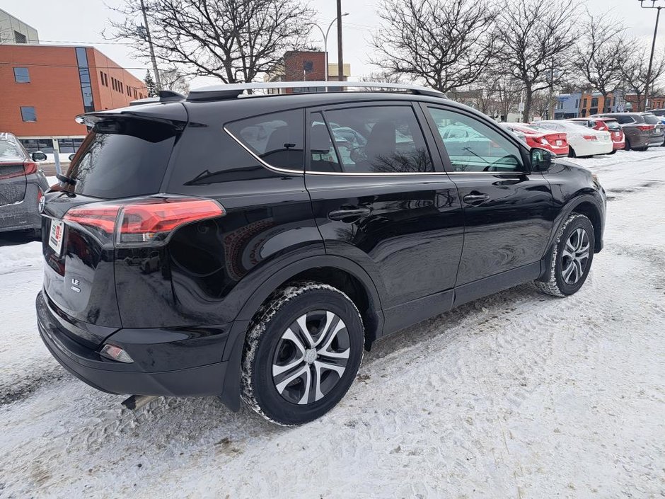 Toyota RAV4 AWD 4DR LE 2017-3