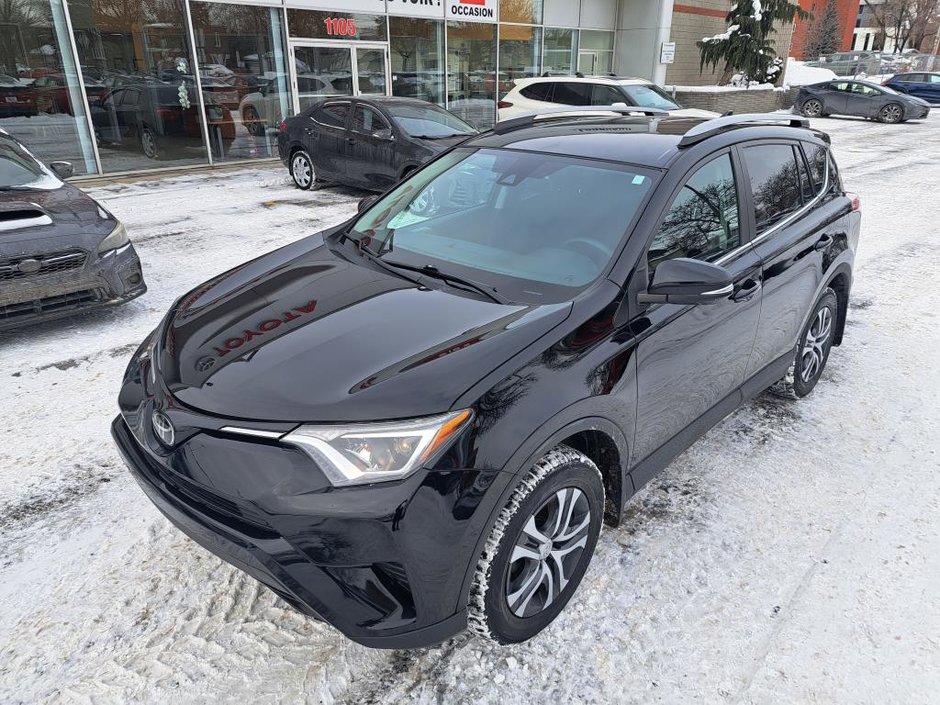 Toyota RAV4 AWD 4DR LE 2017-37