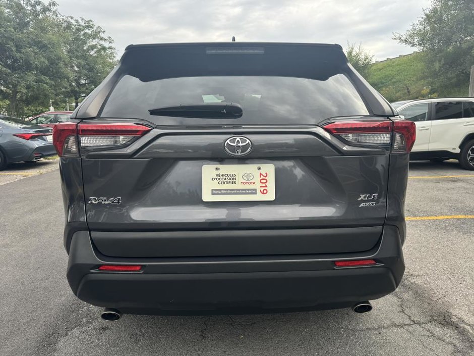 Toyota RAV4 AWD XLE 2019-2