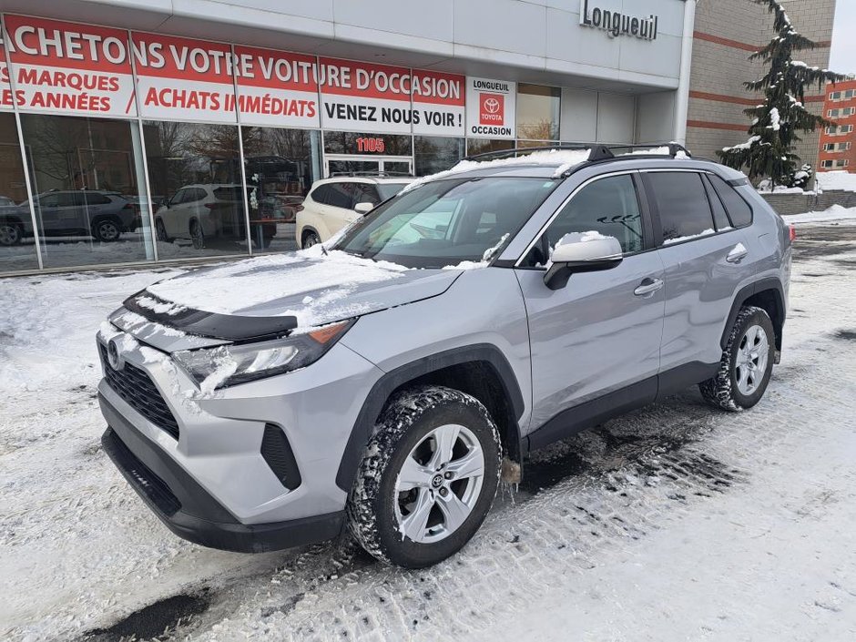 Toyota RAV4 LE AWD 2019-0