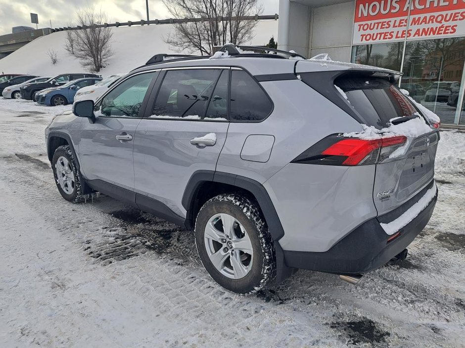 Toyota RAV4 LE AWD 2019-4