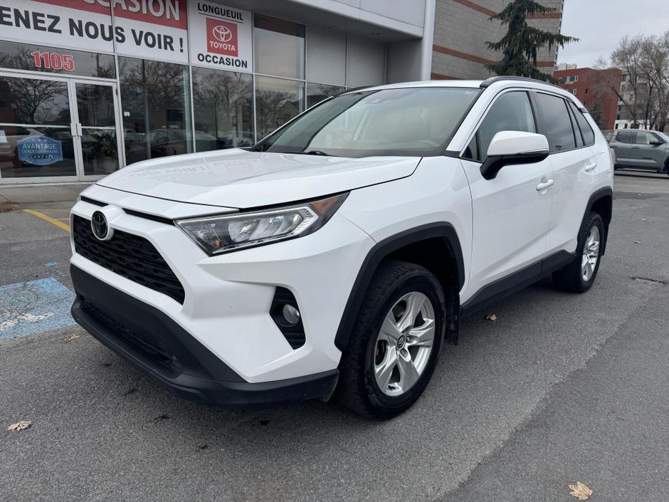 Toyota RAV4 AWD XLE 2020-0