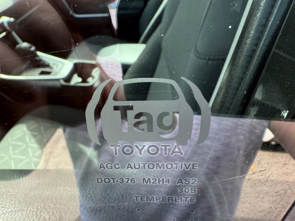 Toyota RAV4 LE AWD 2020-9