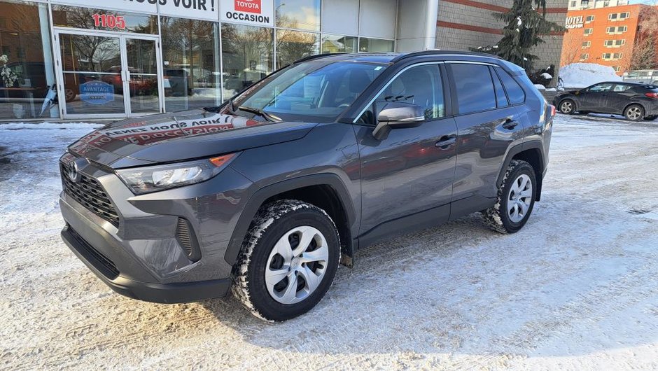 2021 Toyota RAV4 LE AWD-0