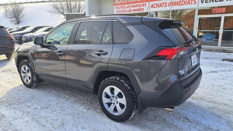 2021 Toyota RAV4 LE AWD-4