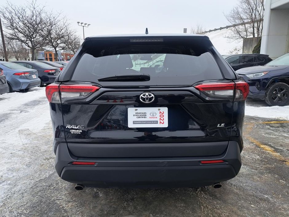 2022 Toyota RAV4 LE FWD-29