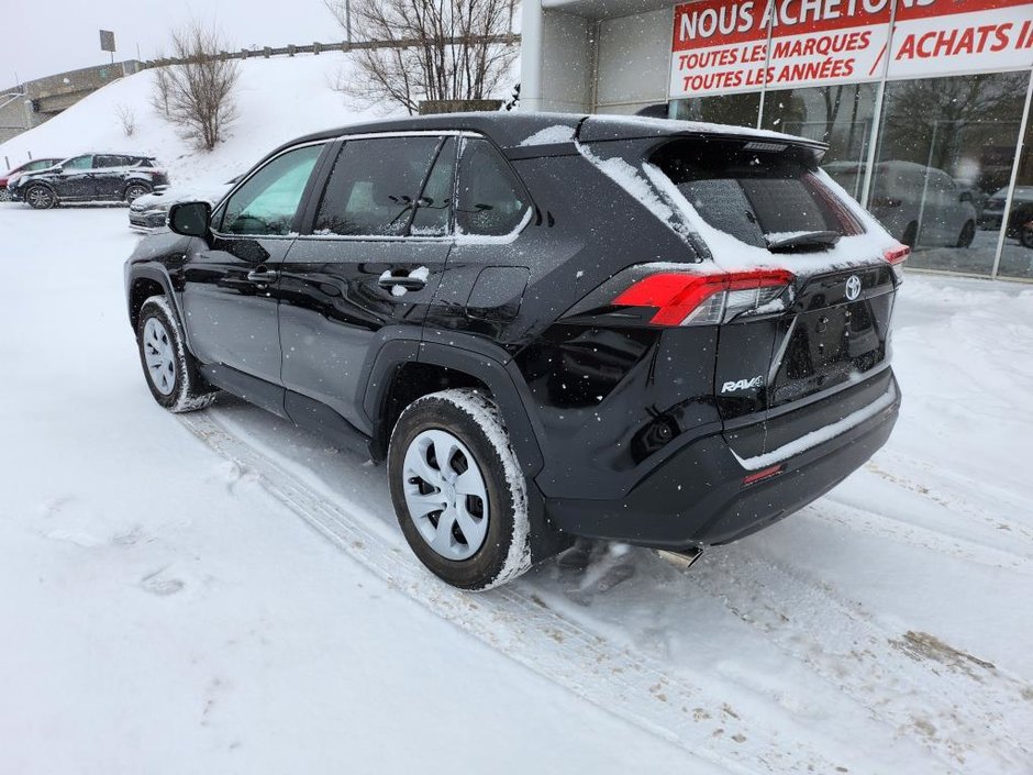 Toyota RAV4 LE AWD 2024-3