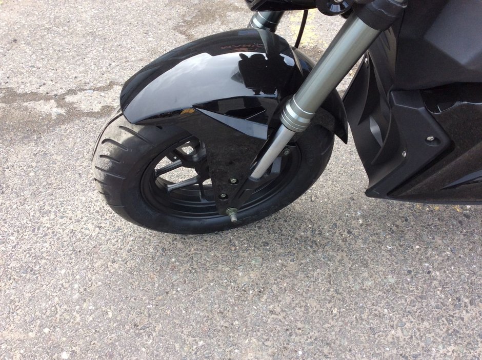 SCOOTER ÉLECTRIQUE EMMO PROTON GTS 2022-13