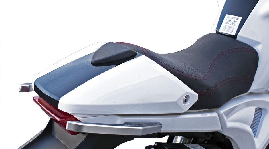 SCOOTER ÉLECTRIQUE EMMO PROTON GTS 2022-29