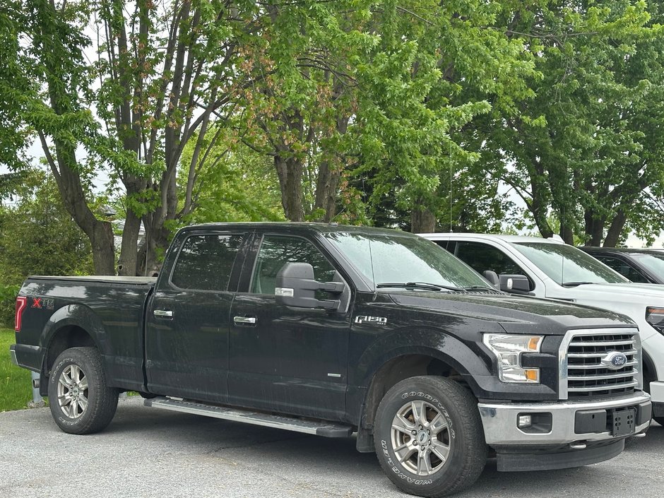 2017 Ford F-150 XLT 4X4 V6 3.5 SUPERCREW in St-Jean-Sur-Richelieu, Quebec