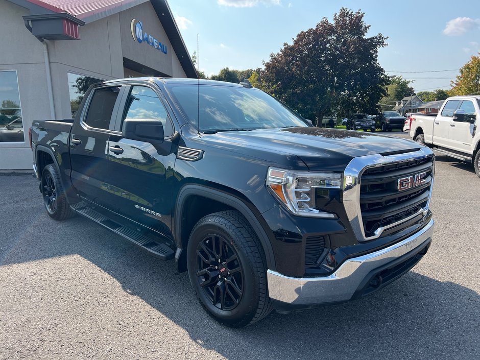 Sierra 1500 WT 4X4 CREW 6 PASSAGERS 2020 à St-Jean-Sur-Richelieu, Québec