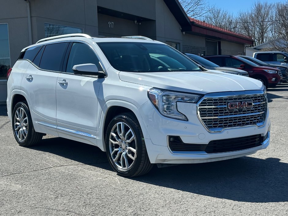 GMC Terrain Denali CUIR NAVIGATION TOIT PANORAMIQUE 2023 à St-Jean-Sur-Richelieu, Québec