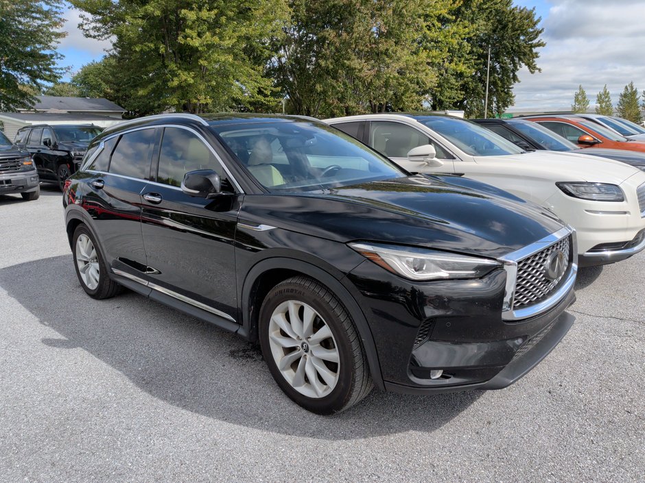 Infiniti QX50 LUXE AWD 2.0T TOIT PANO DEMARREUR 2019 à St-Jean-Sur-Richelieu, Québec
