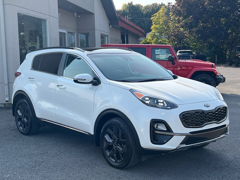 2021  Sportage EX AWD CUIR TOIT PANO ANGLES MORTS in St-Jean-Sur-Richelieu, Quebec