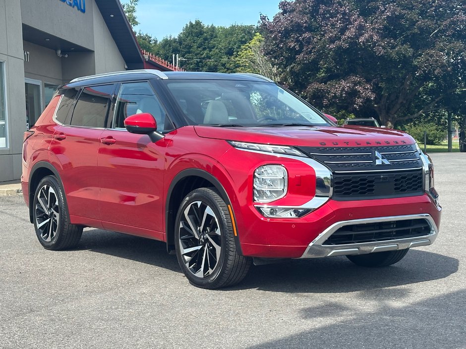 Mitsubishi Outlander GT S-AWC NAVI TOIT PANO ANGLES MORT 2023 à St-Jean-Sur-Richelieu, Québec