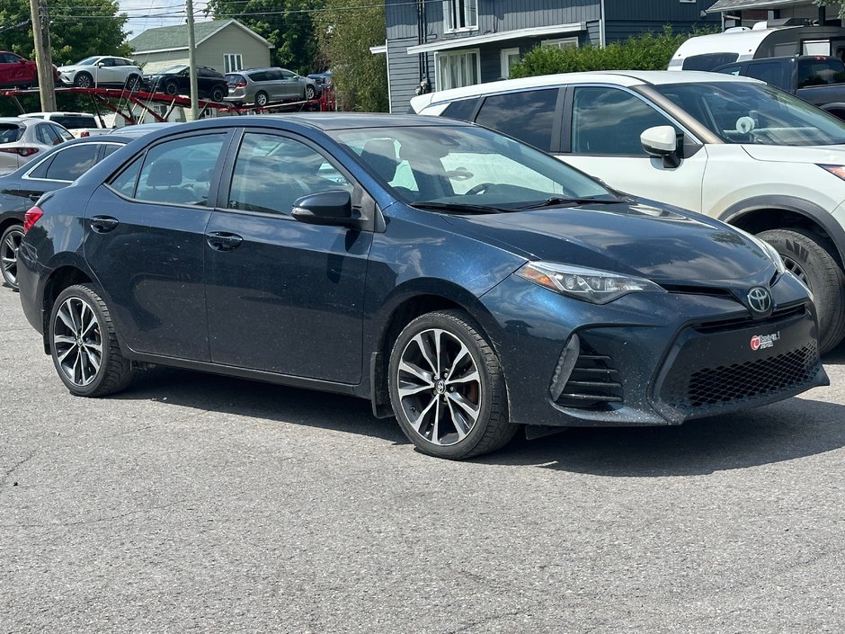 2017 Toyota Corolla XSE CUIR NAVIGATION TOIT OUVRANT in St-Jean-Sur-Richelieu, Quebec