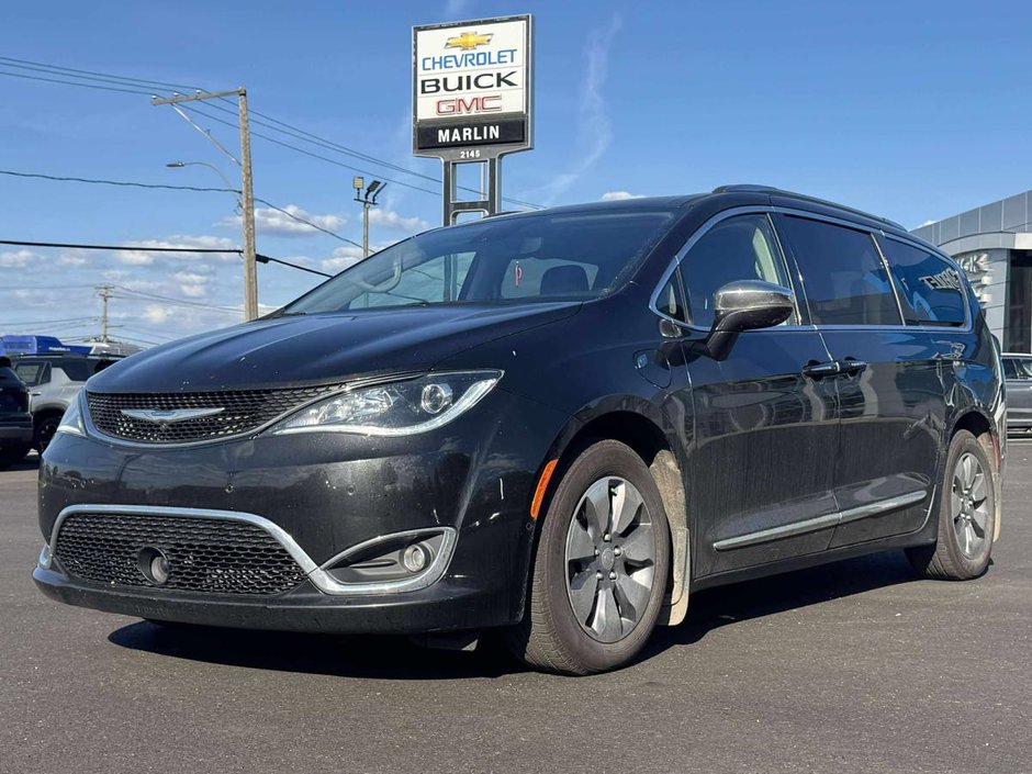 Chrysler Pacifica Hybrid Limited 2020 à Quebec, Québec