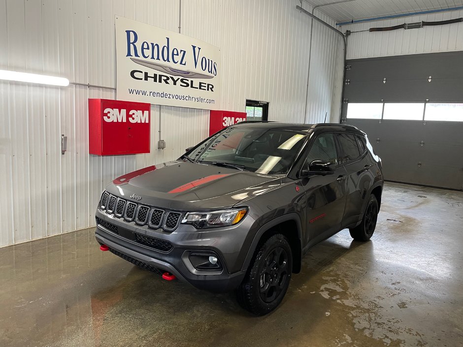 2023  Compass TRAILHAWK in Grand-Sault and Edmunston, New Brunswick