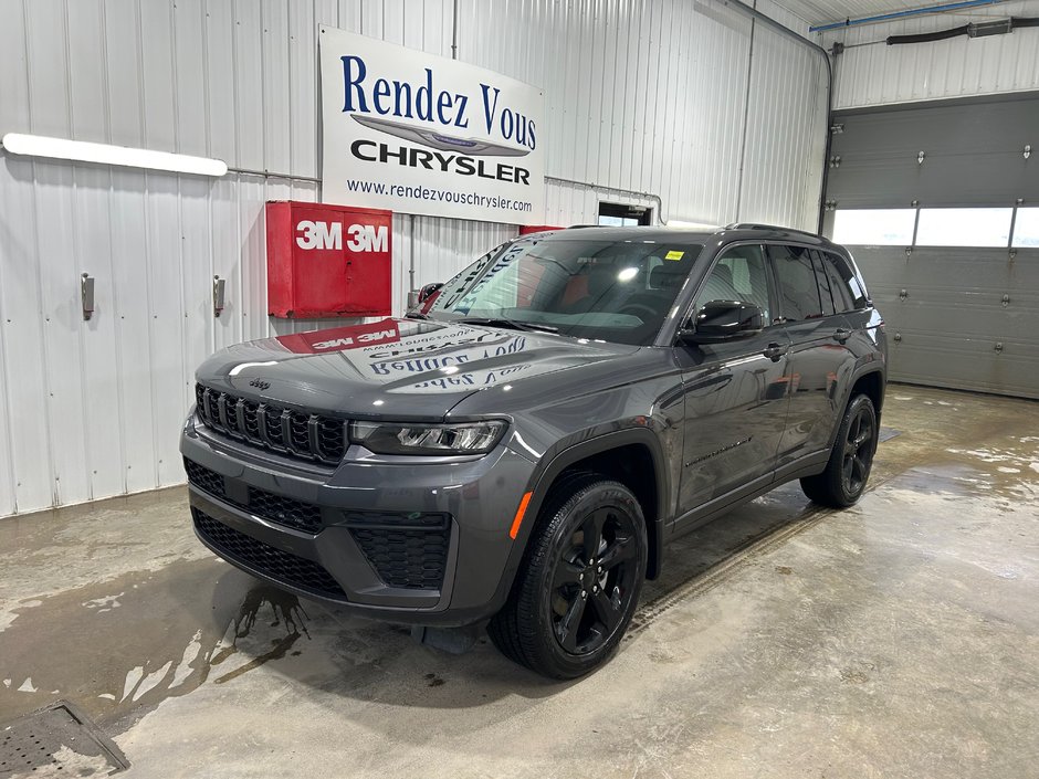 Jeep Grand Cherokee ALTITUDE 2026 à Grand-Sault et Edmunston, Nouveau-Brunswick