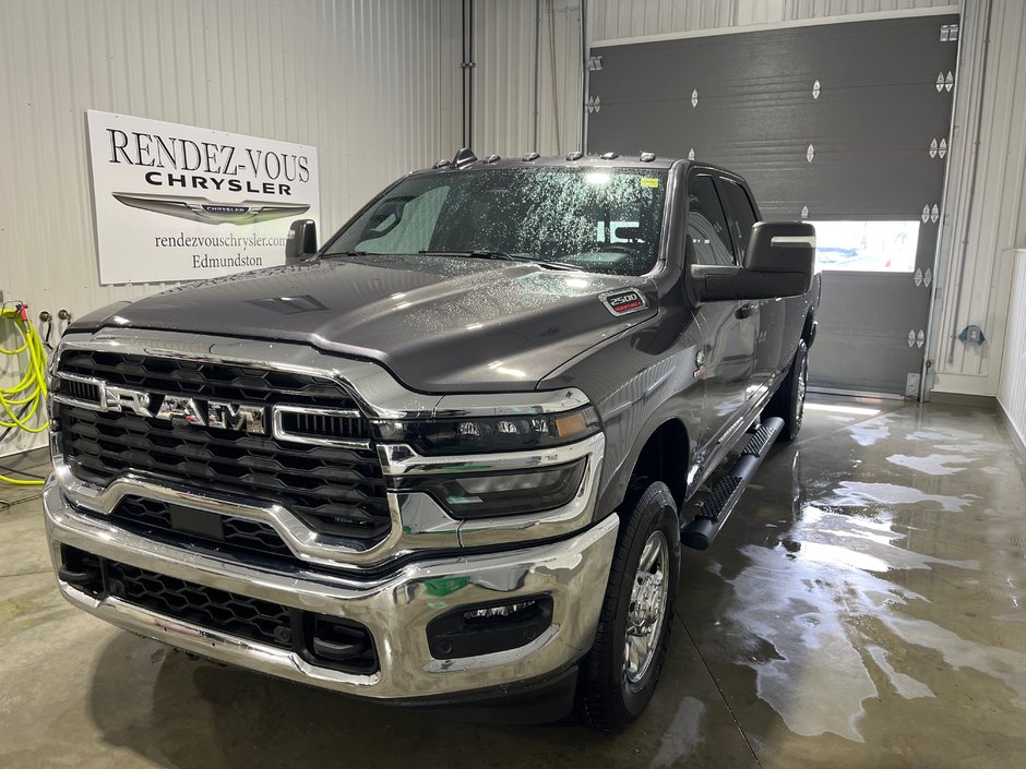 Ram 2500 TRADESMAN 2025 à Grand-Sault et Edmunston, Nouveau-Brunswick