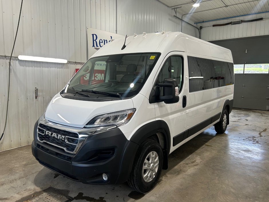 Ram Promaster 2500 Window Van High Roof 159 in. WB 2025 à Grand-Sault et Edmunston, Nouveau-Brunswick