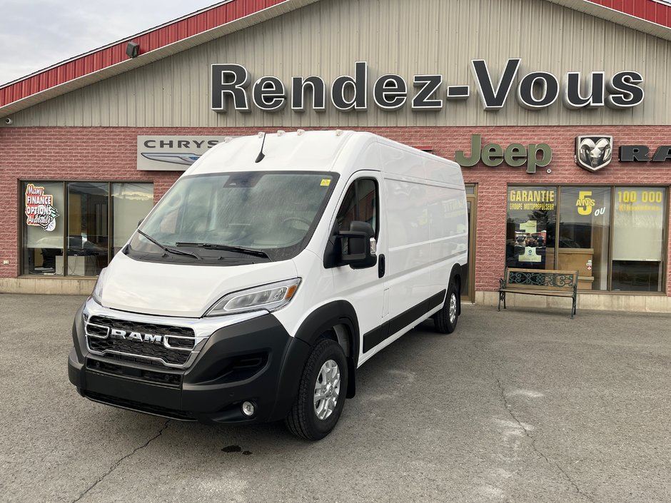 PROMASTER CARGO VAN 2500 SLT+ 2025 à Grand-Sault et Edmunston, Nouveau-Brunswick