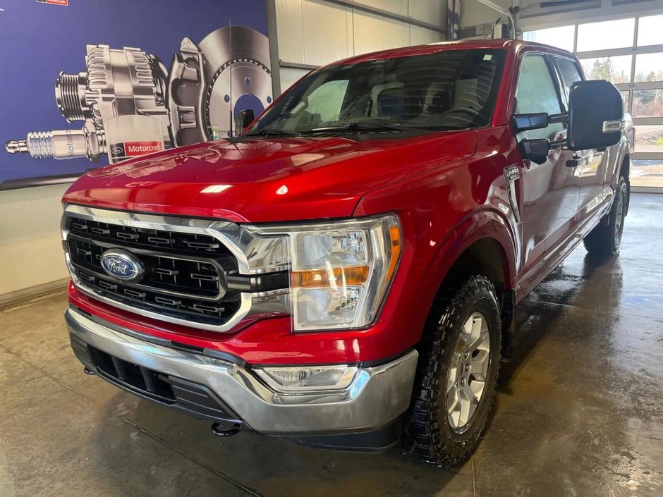 2022 Ford F-150 XLT cabine SuperCrew 4RM caisse de 6,5 pi in New Richmond, Quebec