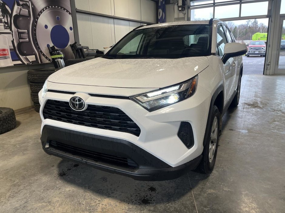 2025 Toyota RAV4 XLE TI in New Richmond, Quebec