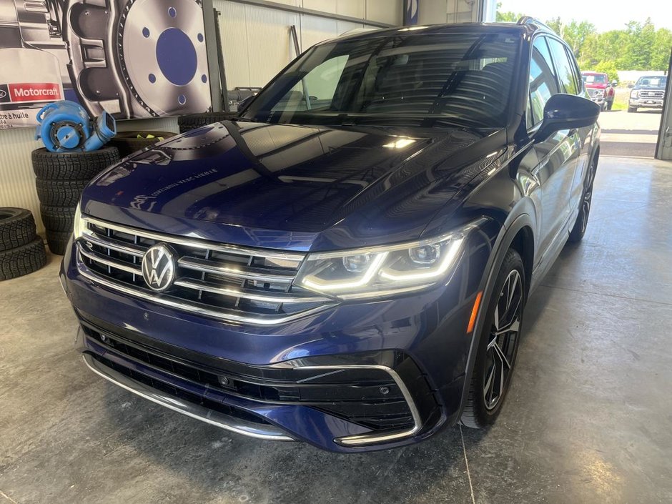 2023 Volkswagen Tiguan Highline R-Line 4MOTION in New Richmond, Quebec