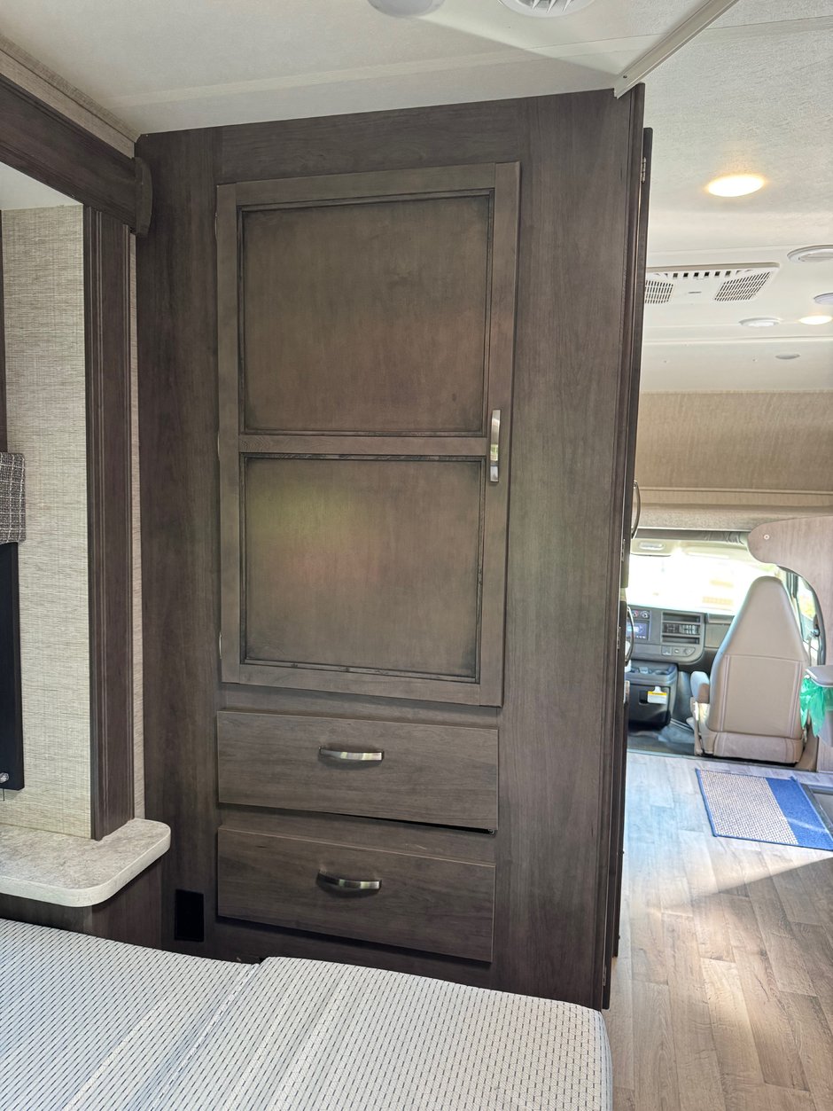 Chevrolet Express Commercial Cutaway CLASSE C JAYCO REDHAWK SE 22C 2022-30