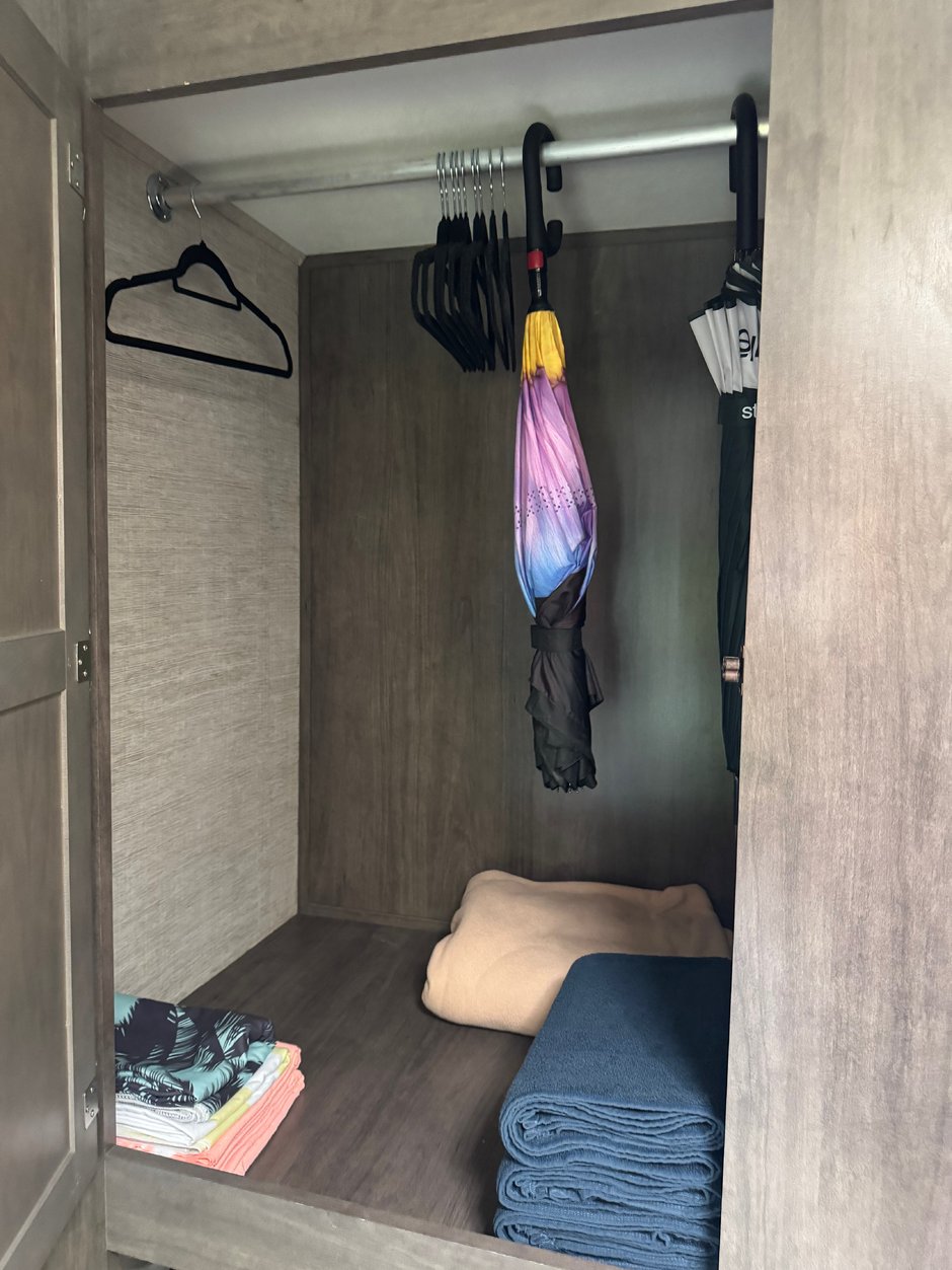 Chevrolet Express Commercial Cutaway CLASSE C JAYCO REDHAWK SE 22C 2022-29