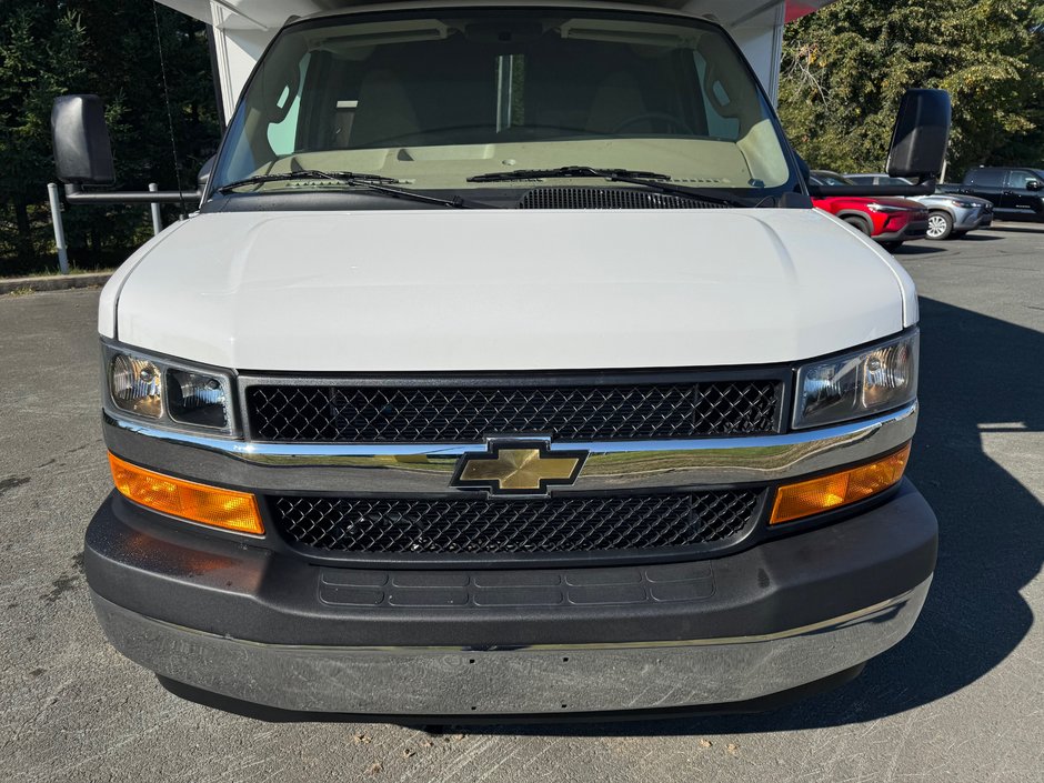 Chevrolet Express Commercial Cutaway CLASSE C JAYCO REDHAWK SE 22C 2022-1