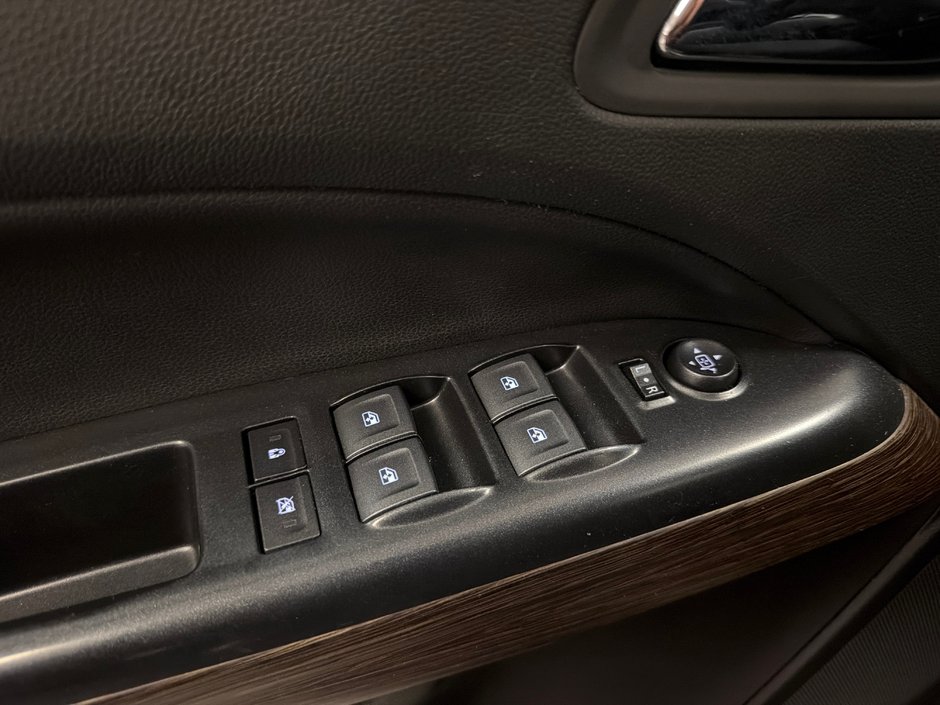 GMC Canyon 4WD Denali *BEAU CAMION + BAS KILOMÉTRAGE* 2020-31