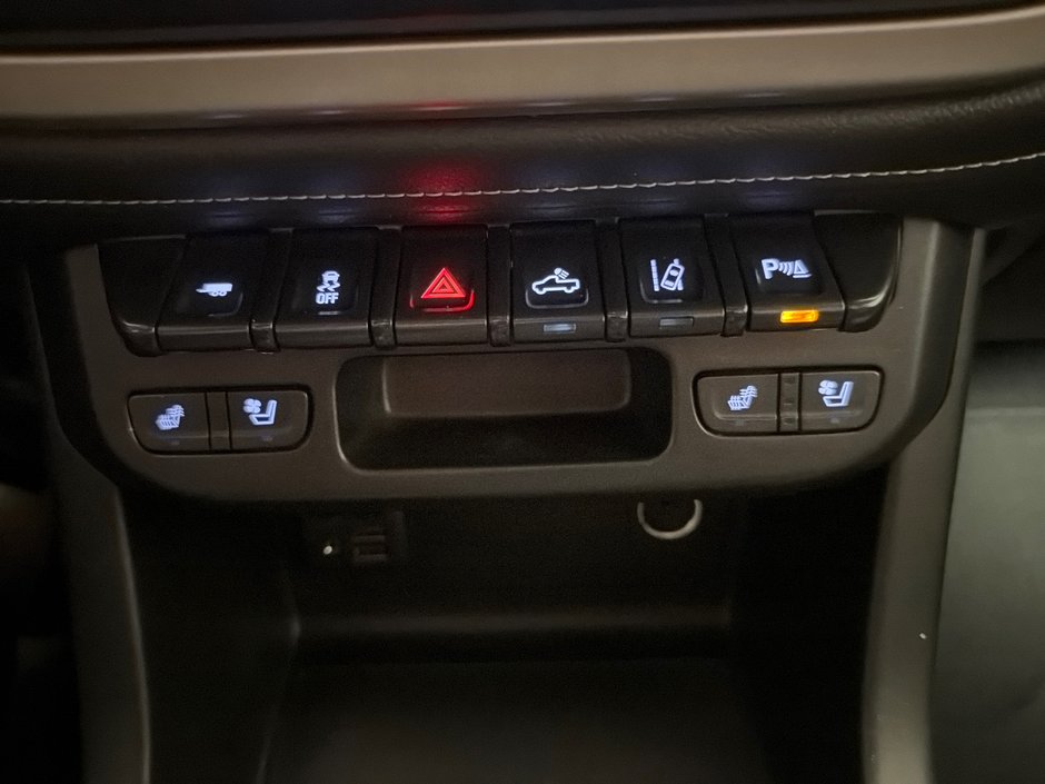 GMC Canyon 4WD Denali *BEAU CAMION + BAS KILOMÉTRAGE* 2020-26